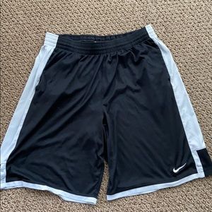 Men’s Nike basketball shorts